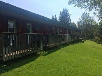 Smokey Hollow Resort Wasagaming Bagian luar foto